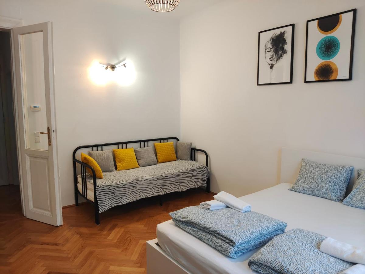 Central Mariahilfer Apartment 5 Min To The Schoenbrunn Palace And City Shopping Center Vienna Exterior photo