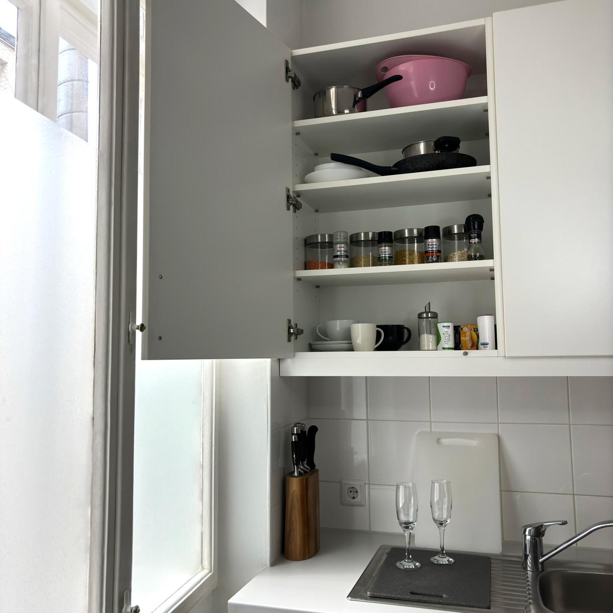 Central Mariahilfer Apartment 5 Min To The Schoenbrunn Palace And City Shopping Center Vienna Exterior photo